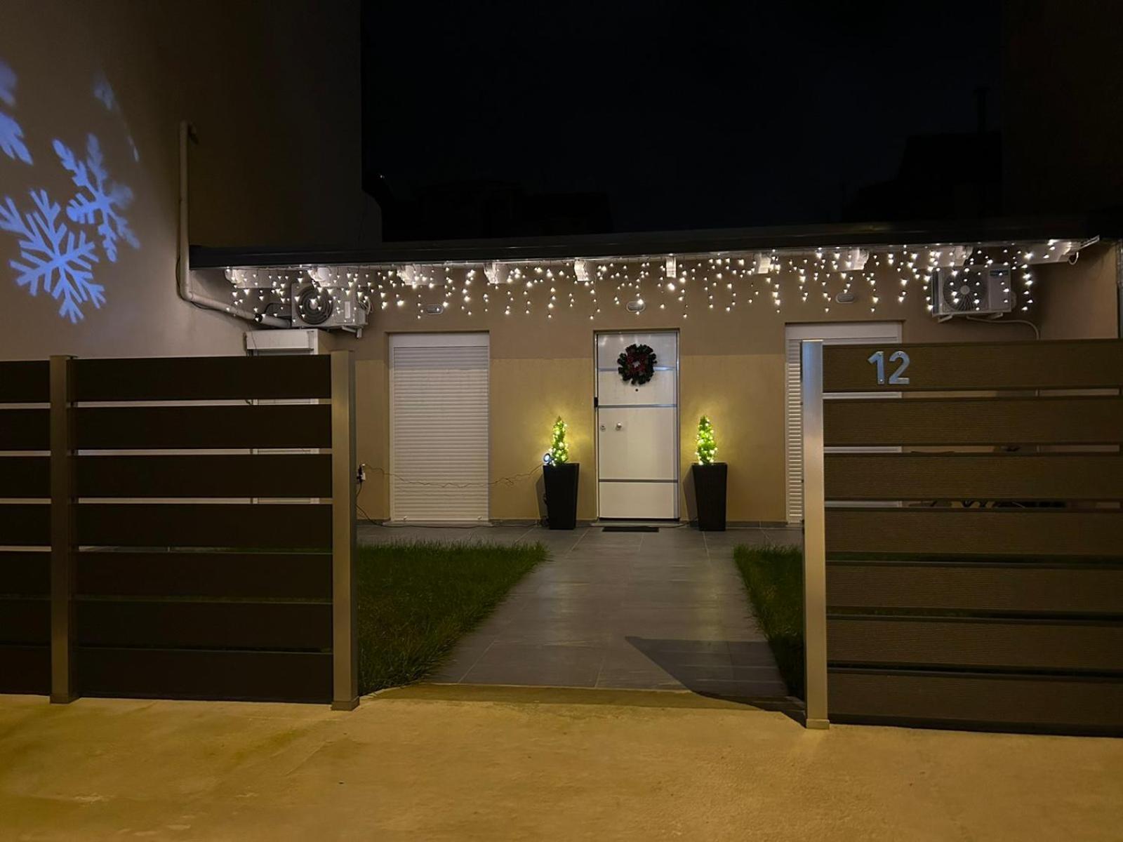 Ria'S Gardenview Apartment Ioannina Exterior photo